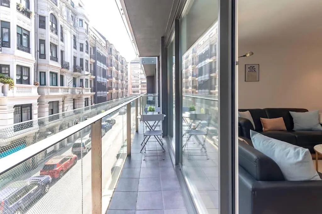 Centrico Y Elegante Con Parking Apartment Bilbao