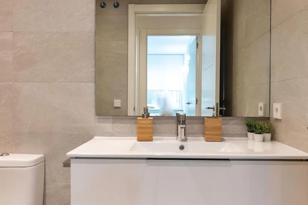 Centrico Y Elegante Con Parking Apartment Bilbao 0*,